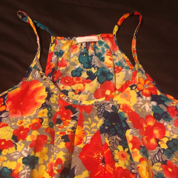Everly flower tank - Picture 2 of 3